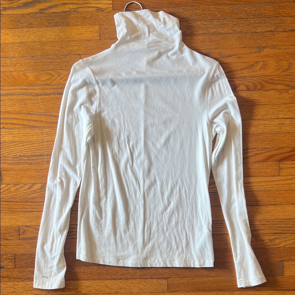 GAP White Long-Sleeve Turtleneck Top